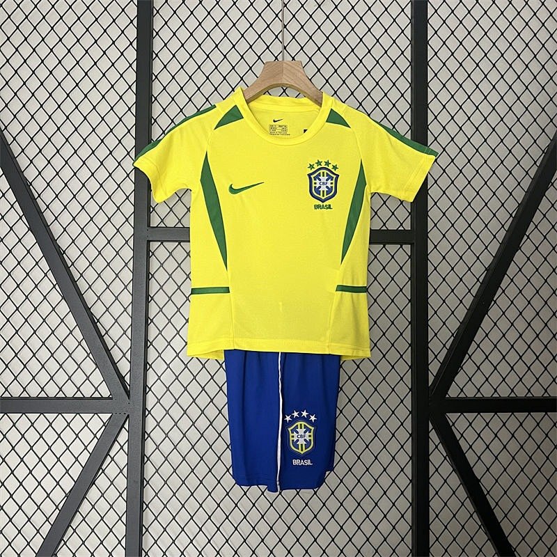 Brazil 2002 kids retro jersey front view